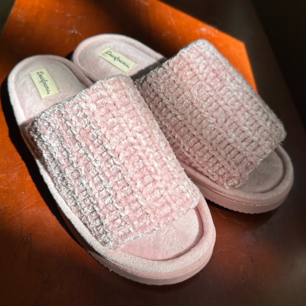 Dearfoams Pink Women's Slippers, XL (10-11)